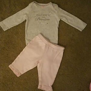 Carter's baby girl 3 mos outfit